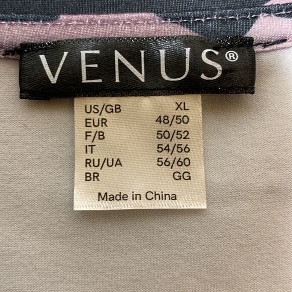 Venus extra-large V-neck half sleeve top Brown and black Camouflage - Picture 3 of 6